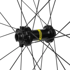 Mavic Crossmax - 29 Inches UST Front Wheel - 6-Bolt - 15x110mm Boost - black