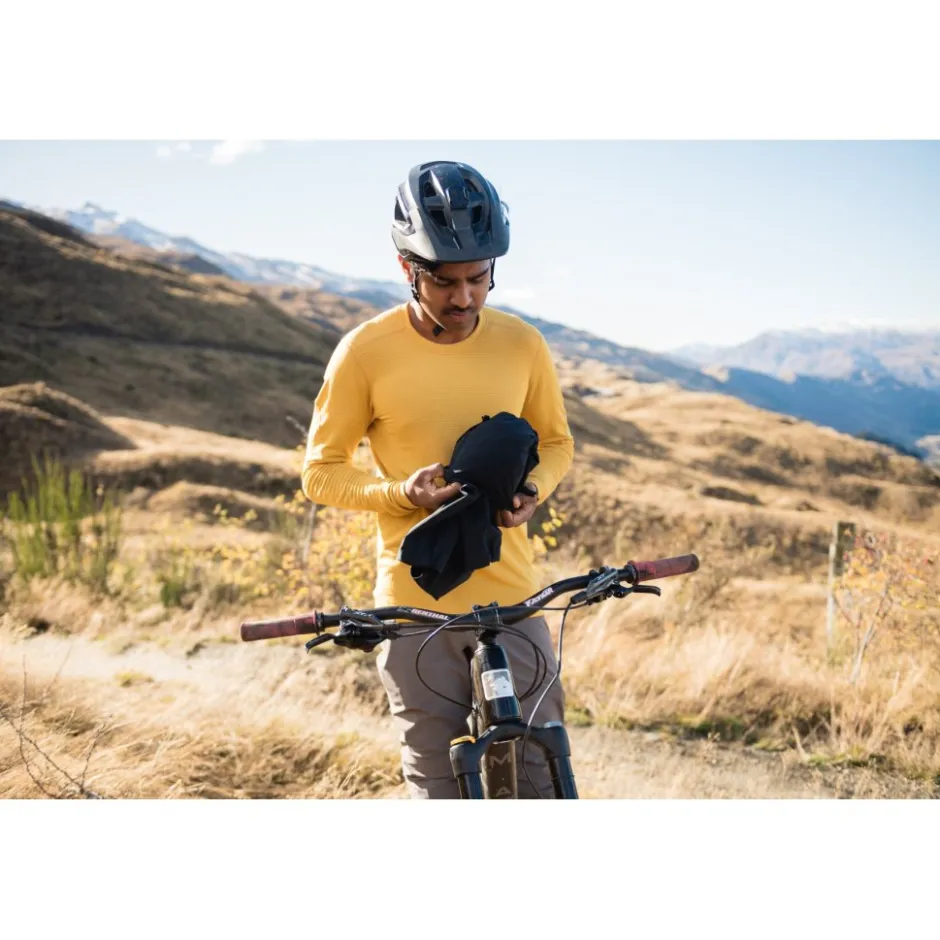 Regenjassen|Mtb-Jacks < 7Mesh Cache Anorak Heren - Zwart