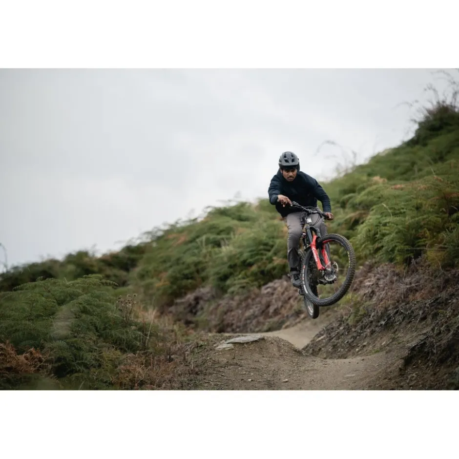 Regenjassen|Mtb-Jacks < 7Mesh Cache Anorak Heren - Zwart