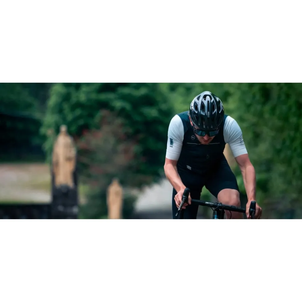 MET Estro MIPS Fietshelm - black/lime yellow metallic glossy