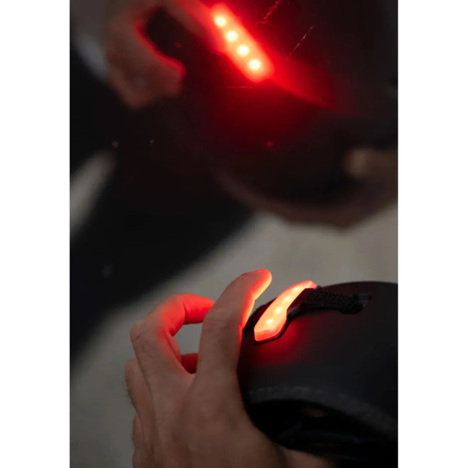 E-Bike Helmen < MET Vibe Fiethe - Bue att