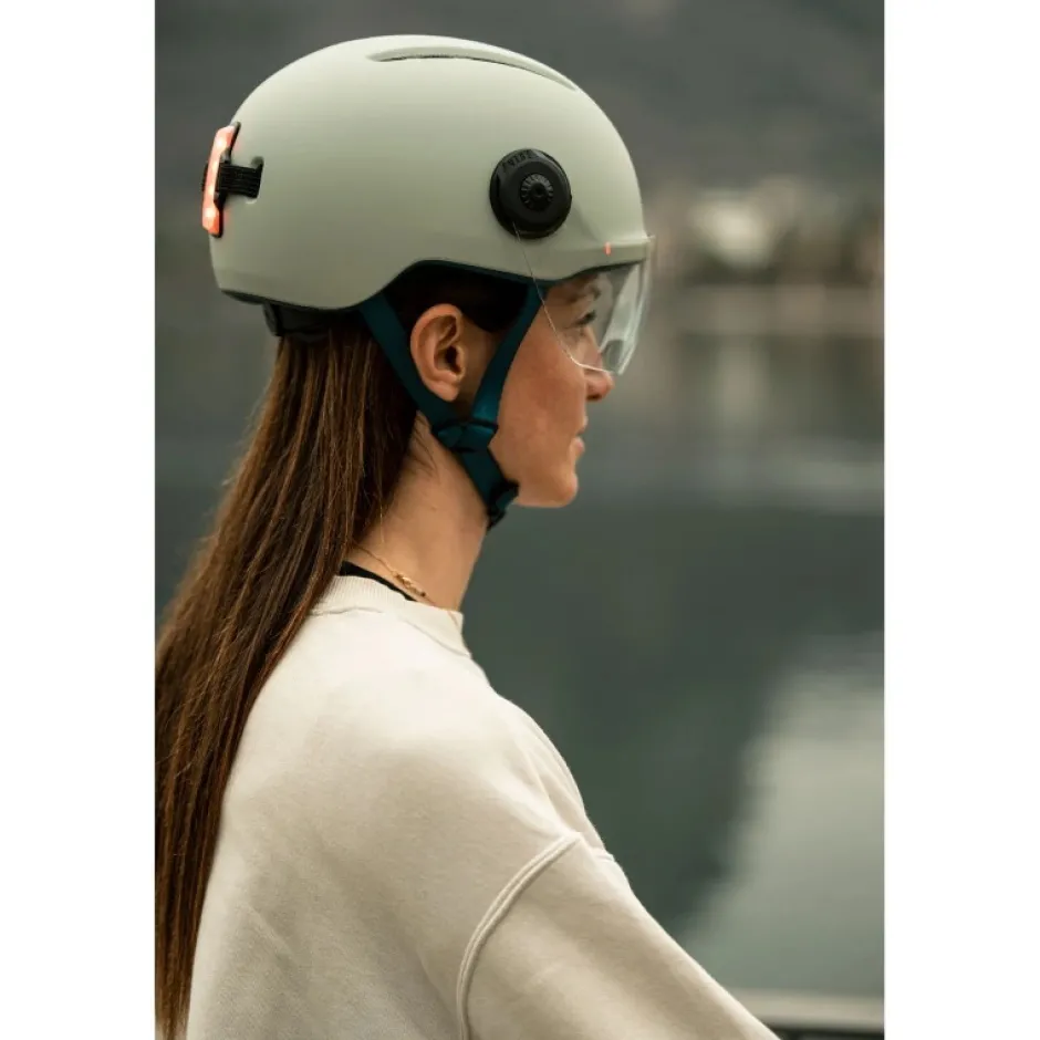 E-Bike Helmen < MET Vibe On Mip Fiethem - Back Matt