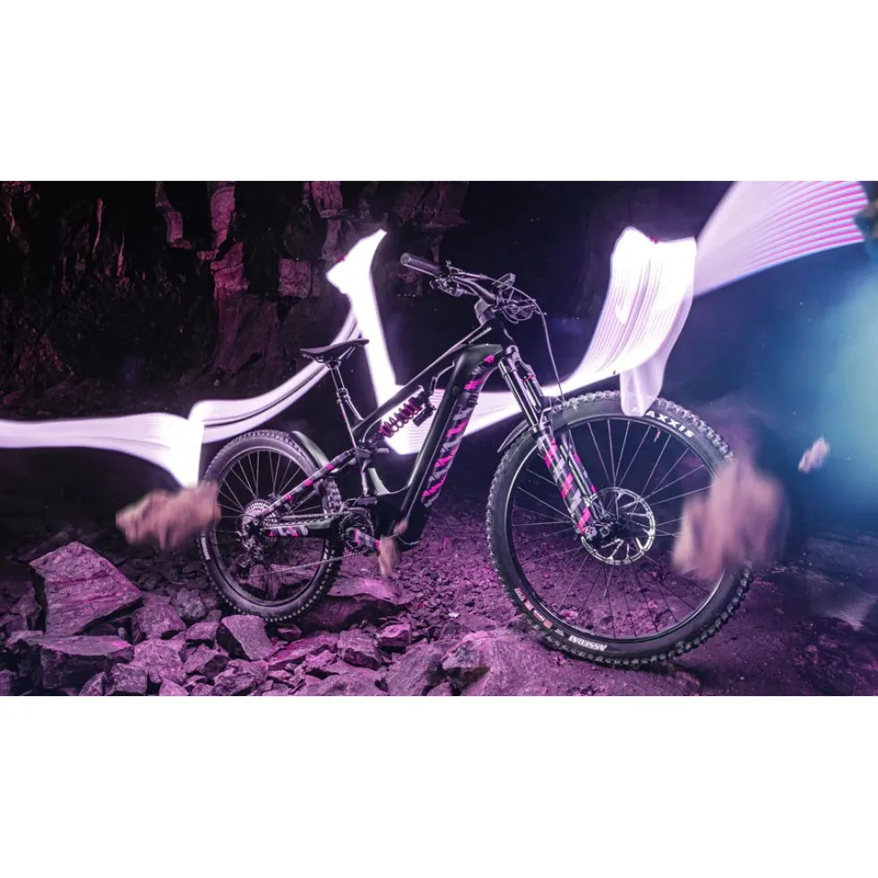 Muc-Off Frame Protection Kit E-MTB - bolt/pink