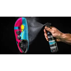 Muc-Off Premium Footwear Shield Impregneerspray 250 ml