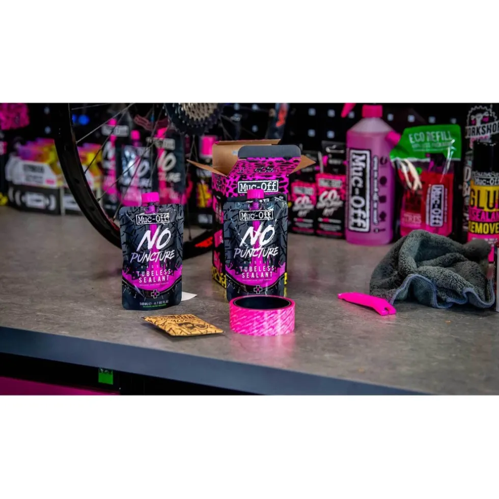 Muc-Off Ultimate Tubeless Setup Kit - Road/Gravel/CX (44mm / 10m x 21mm)