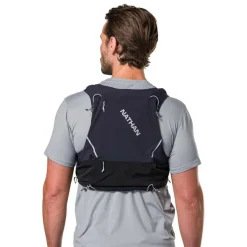 Nathan Sports Pinnacle Pro Hydratatie Race Vest - 12L - black/reflective silver
