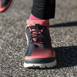 Schoenen|Accessoires < Nathan Sports Run Laces Reflective - black