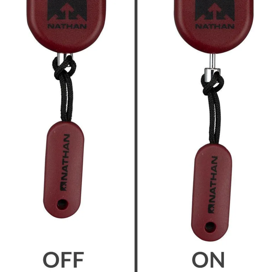 Accessoires < Nathan Sports SaferRun Ripcord Siren Personal Alarm - Red