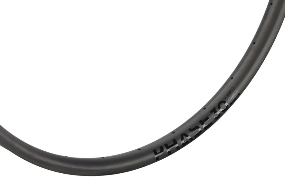 Velgen < Newmen Phase 30 Enduro Velg - 29" | Carbon | Hookless | Disc