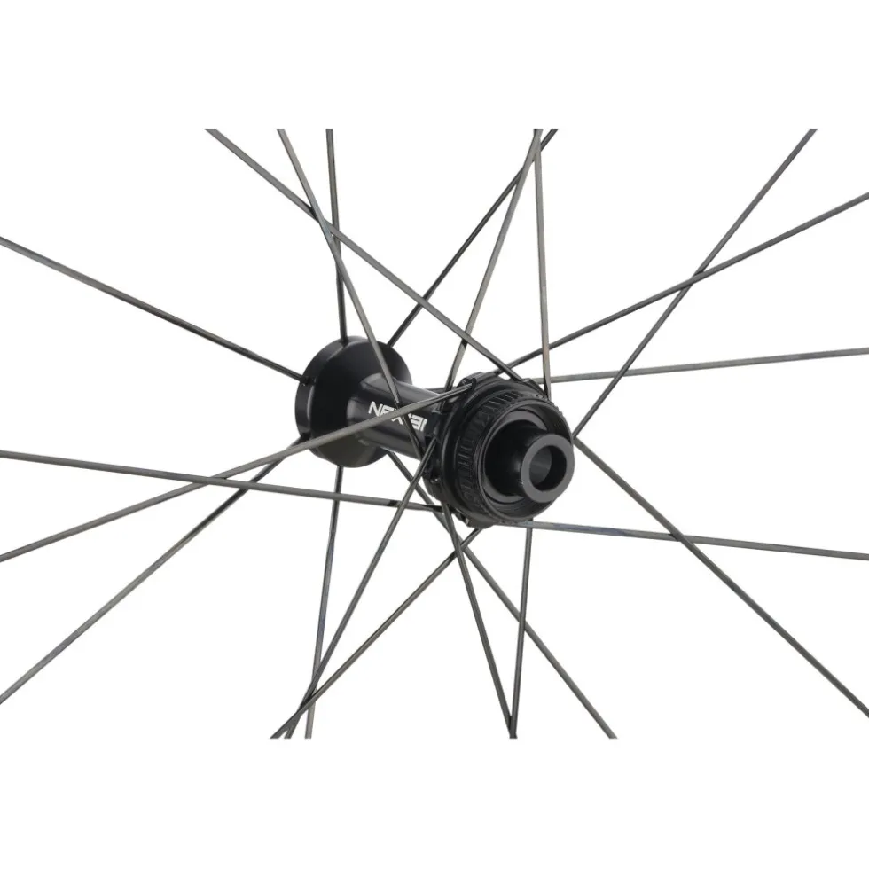Newmen Streem Allround A.49 Voorwiel - 28" | Carbon | Clincher | Centerlock - 12x100mm