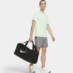 Reistassen & Sporttassen|Reistassen & Sporttassen < Nike Brasilia 9.5 Duffeltas 60L (Klein) - zwart/zwart/wit DH7710-010