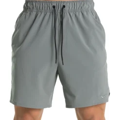 Broeken < Nike Dri-FIT Unlined Woven Korte Broek 7" Heren - oke grey/black/oke grey DV9340-084
