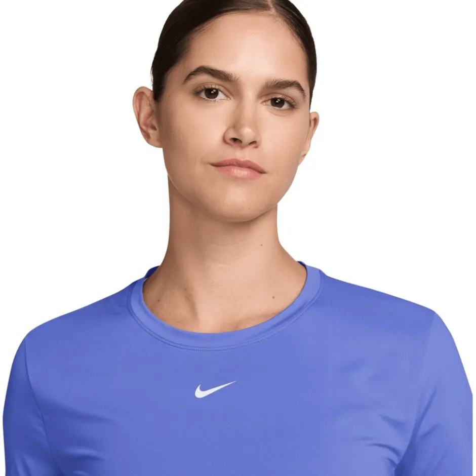 T-Shirts & Tops < Nike One Caic Dri-FIT hirt Dae - apphire/white FN2798-570
