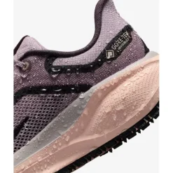 Hardloopschoenen Voor Op De Weg|Schoenen < Nike Pegasus GORE-TEX Hardloopschoenen Dames - platinum violet/crimson tint/taupe grey/black FQ1357-004