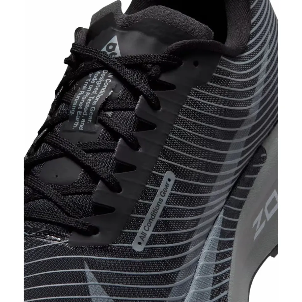 Nike ACG Ultrafly Trail running schoenen voor heren - zwart/wit HF5668-001