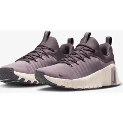 Fitness Schoenen|Schoenen < Nike Free Metcon 6 Fitnessschoenen Dames - light violet ore/violet ore/chalk/tattoo FJ7126-200