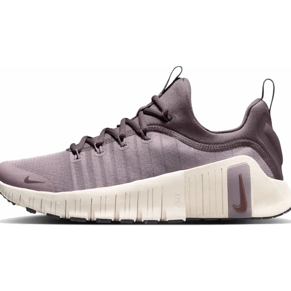 Fitness Schoenen|Schoenen < Nike Free Metcon 6 Fitnessschoenen Dames - light violet ore/violet ore/chalk/tattoo FJ7126-200
