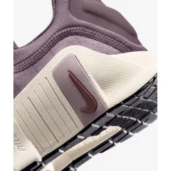 Fitness Schoenen|Schoenen < Nike Free Metcon 6 Fitnessschoenen Dames - light violet ore/violet ore/chalk/tattoo FJ7126-200