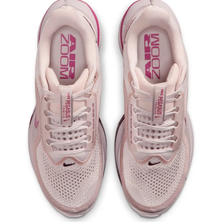 Hardloopschoenen Voor Op De Weg|Schoenen < Nike Pegasus Premium Hardloopschoenen Dames - silt red/particle rose/bordeaux/sweet beet HQ2593-604