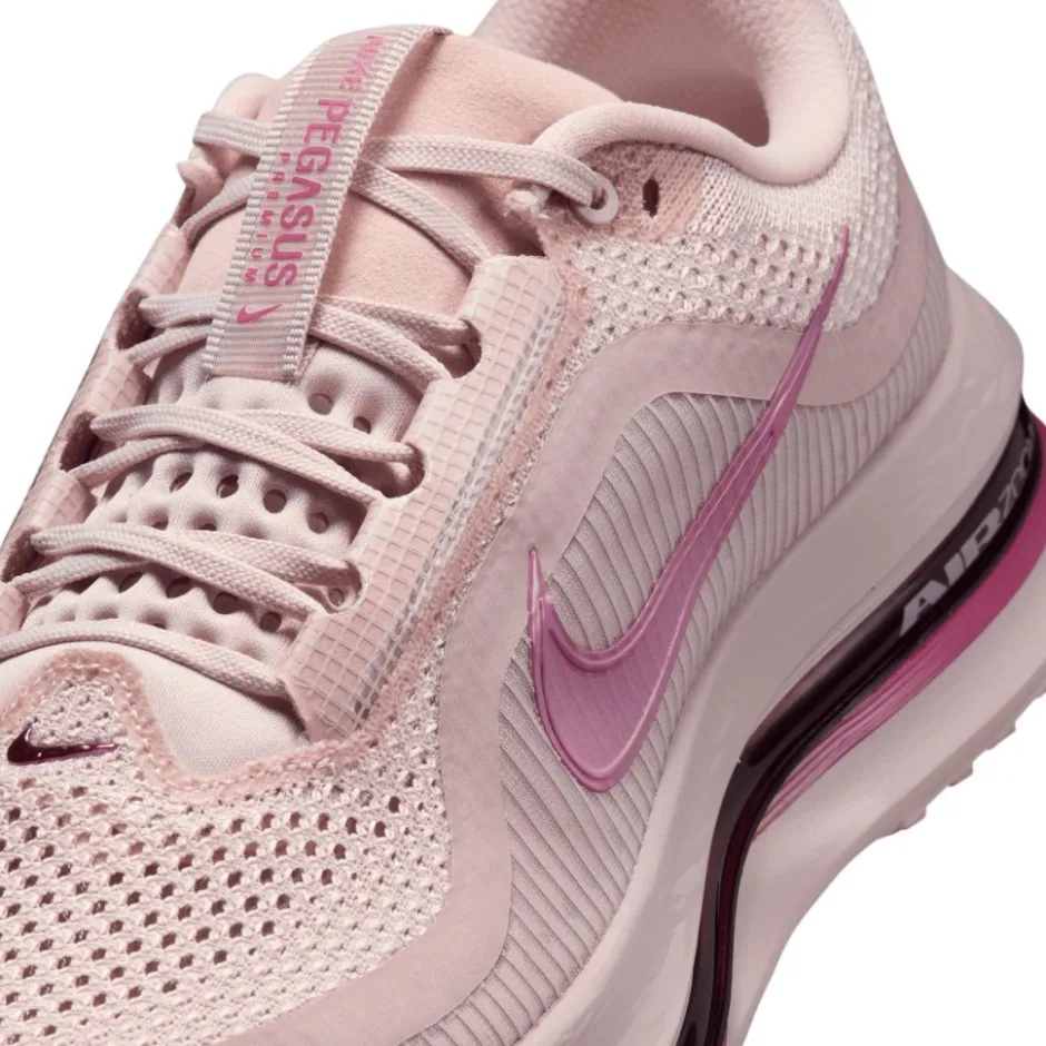 Hardloopschoenen Voor Op De Weg|Schoenen < Nike Pegasus Premium Hardloopschoenen Dames - silt red/particle rose/bordeaux/sweet beet HQ2593-604