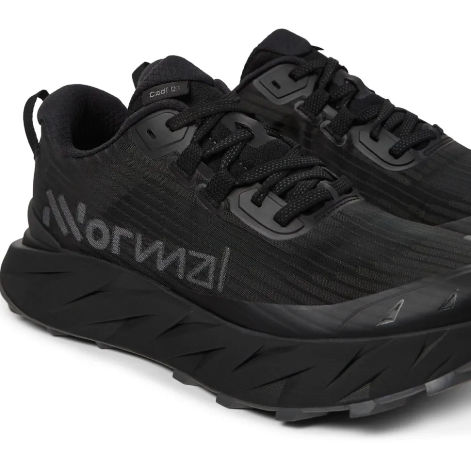 Schoenen|Trailrunning Schoenen < NNormal Cadí Trail Running Schoenen Heren - Black