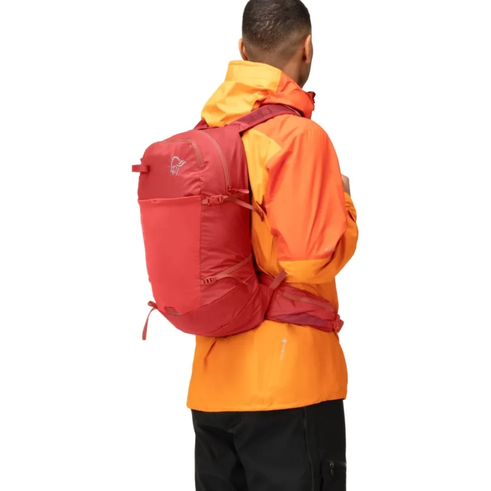 Norrona femund econyl70 20L Rugzak - Paprika Red