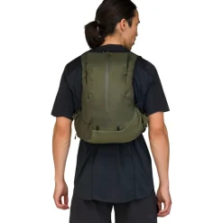 Norrona senja econyl70 15L Rugzak - Olive Night