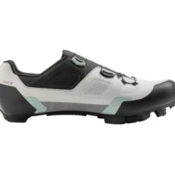 Gravelschoenen|Mtb-Schoenen < Northwave Extreme XT Schoenen - light grey/sage 112