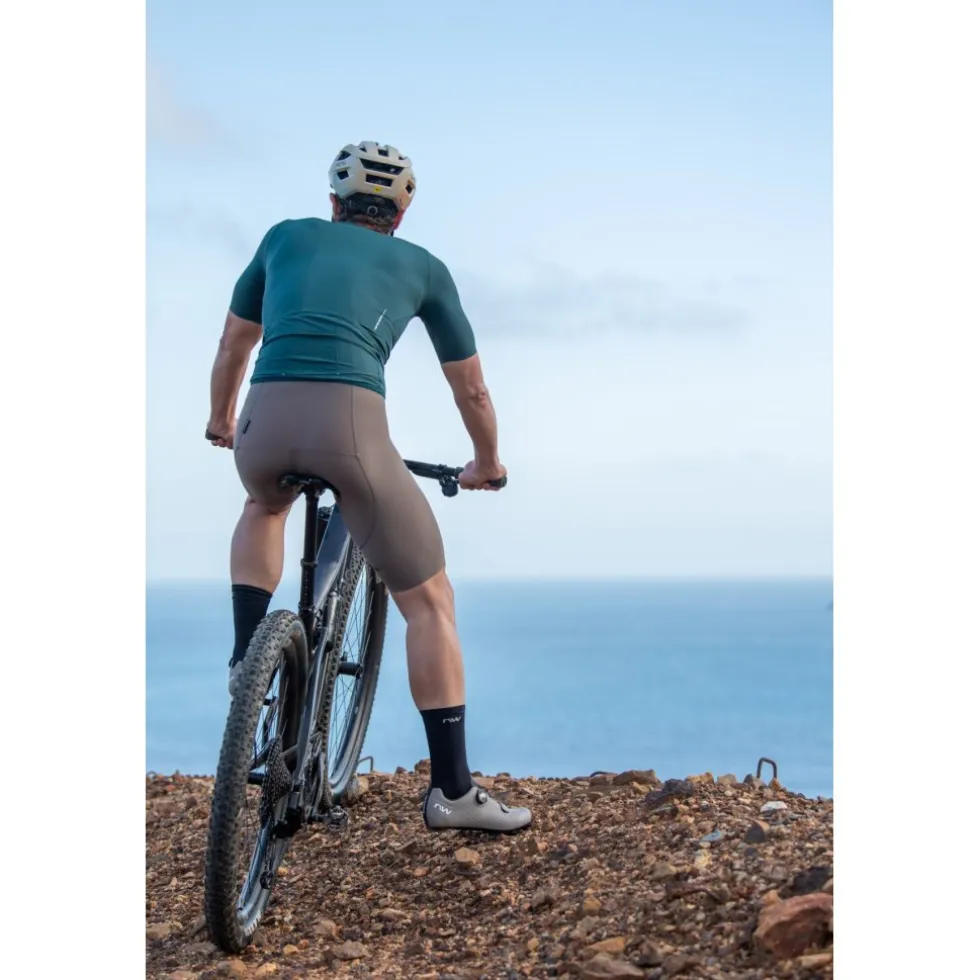 Northwave Fast Short met Bretels Heren - sand 46