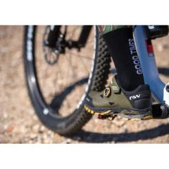 Mtb-Schoenen|Mtb-Schoenen < Northwave Spider Plus 3 MTB Schoenen Heren - zwart/camo sole 60