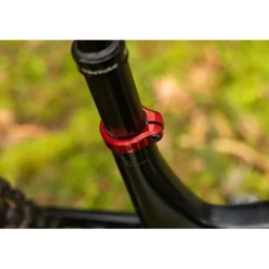 OAK Components Orbit - Zadelpenklem - rood
