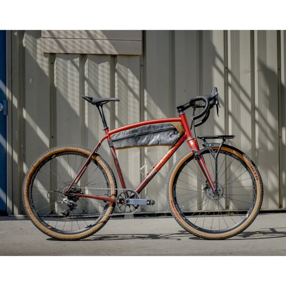 Bagagedragers < Old Man Mountain Elkhorn Cargo Rack - Short - 27.5x2.8 Inches