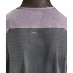 T-Shirts En Tops < On Running On Perforance-T Hardoopshirt Heren - Dewberry | Ecipse