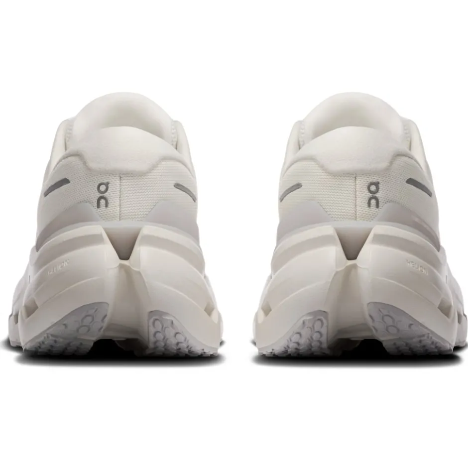Hardloopschoenen Voor Op De Weg|Schoenen < On Running On Cloudrunner 3 Hardloopschoenen dames - Breed - White | Ivory