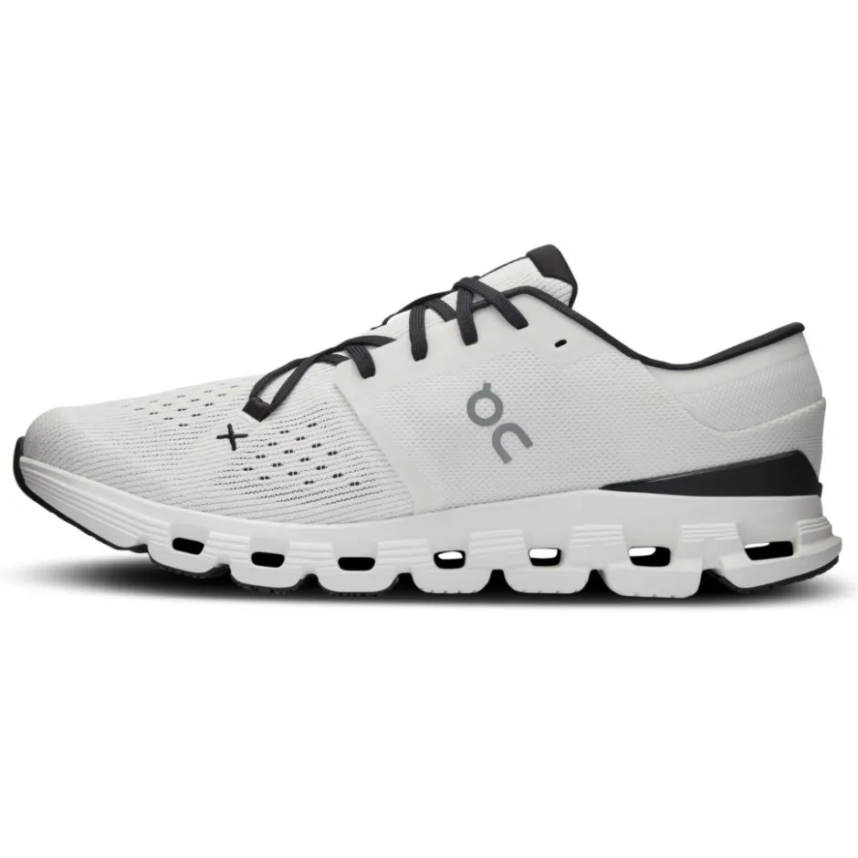 Fitness Schoenen|Schoenen < On Running On Cloud X 4 Fitness-Schoenen Heren - Ivory | Black