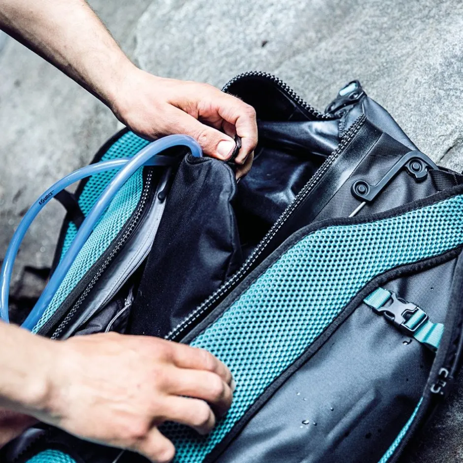 Waterzakken|Rugzakken & Drinksystemen < ORTLIEB Atrack Hydration-System 2L Drinkzak
