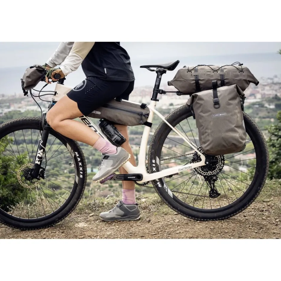 Bagagedragertassen < ORTLIEB Gravel-Pack - QL2.2 Bagagetas (Paar) - 2x14.5L - black matt