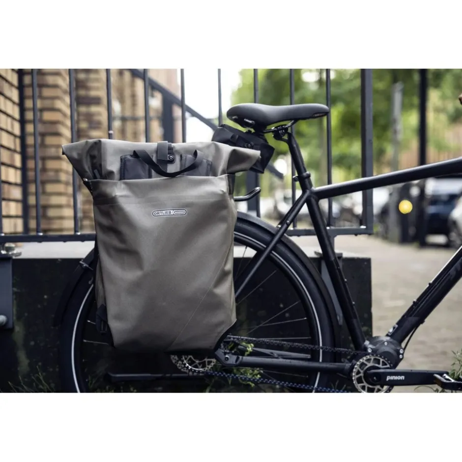 Bagagedragertassen < ORTLIEB Vario PS QL3.1 Fietstas | Rugzak - 26L - zwart