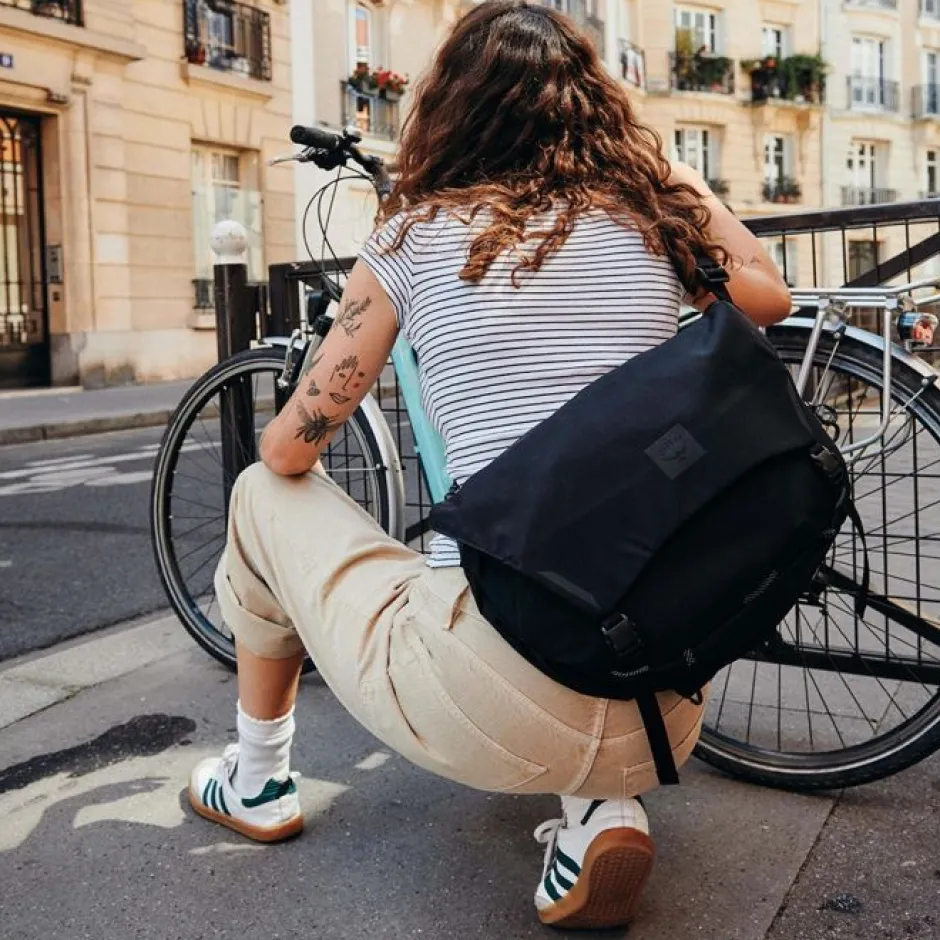 Messenger Bags En Schoudertassen < Osprey Metron 18 Messenger Bag - Black/Anchor Blue