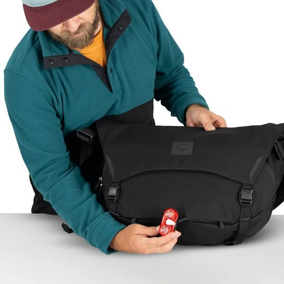 Messenger Bags En Schoudertassen < Osprey Metron 18 Messenger Bag - Black/Anchor Blue
