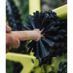 Peaty's Bog Brush