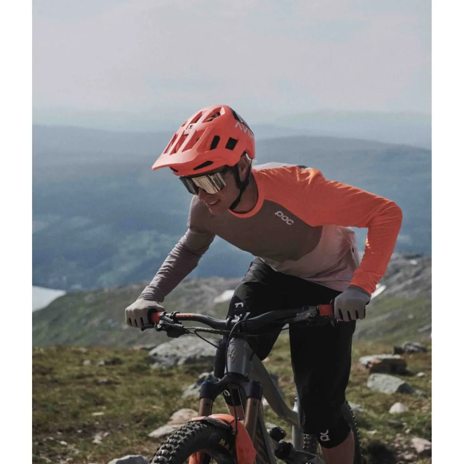 E-Bike Helmen < POC Kortal Race MIPS Helm - 8347 Hydrogen White/Uranium Black Matt