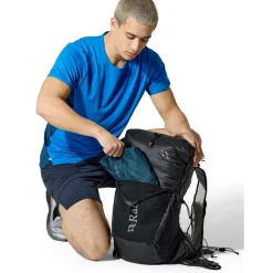 Rugzakken & Drinksystemen < Rab Veil XP 30L Rugzak - S - zwart
