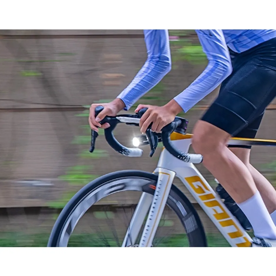 Voorlampen|Verlichting < Ravemen K1000 Fietslamp Vooraan - Zwart