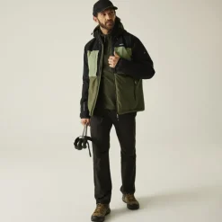Jassen & Vesten < Regatta Maland Geïsoleerde Jas Heren - Oil Green/Black/Olive Night ZP7