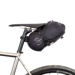 Restrap Adventure Race Zadeltas - 7L - zwart