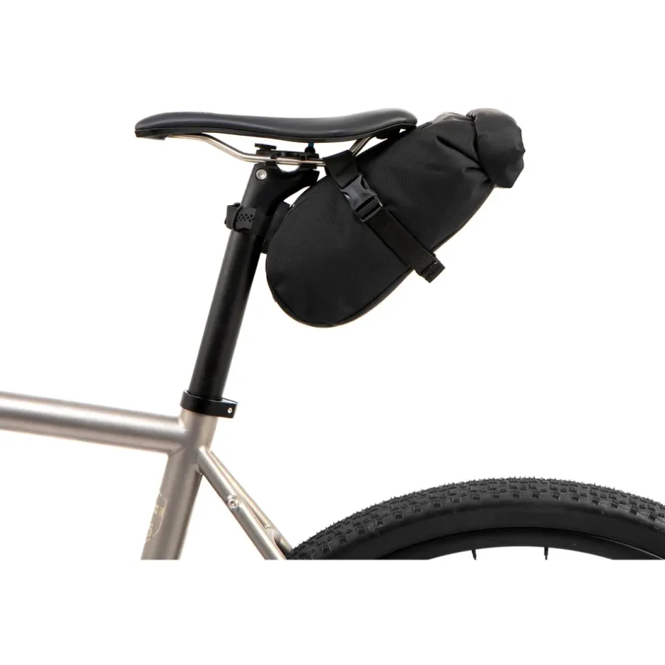 Zadeltassen < Restrap Zadeltas - 2.5L - black