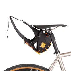 Restrap Zadeltas - 8L - black/orange