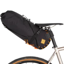 Restrap Zadeltas - 14L - zwart/oranje