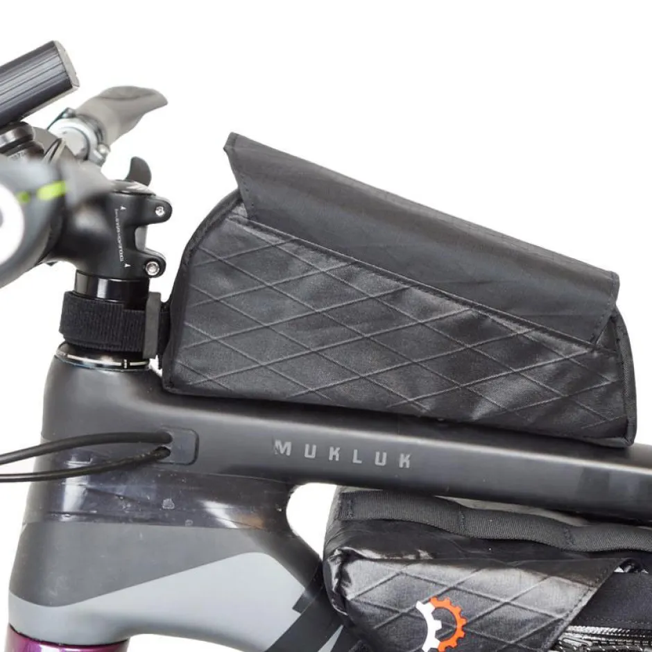 Frametassen|Top Tube Bag < Revelate Designs Mag Tank Bolt On EcoPac Bovenbuis Tas 1L - Zwart